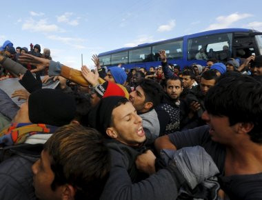 Υπουργός Επικρατείας: «Το κοινωνικό μέρισμα το πήραν και αλλοδαποί - Ναι ήταν δίκαιο…»